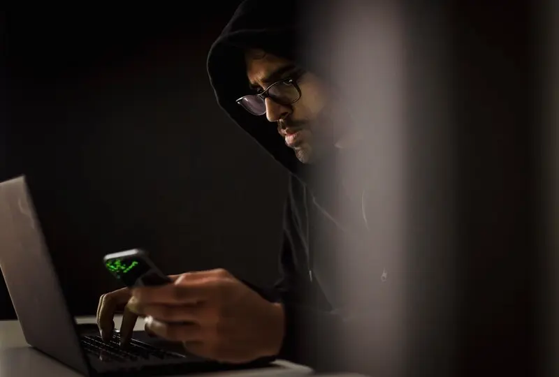 l-ilustrasi-cyber-security-27