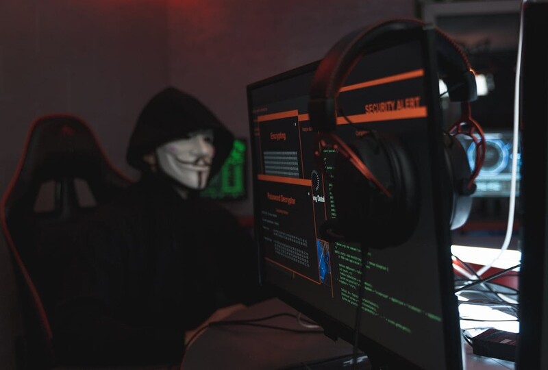 l-ilustrasi-hacker-3